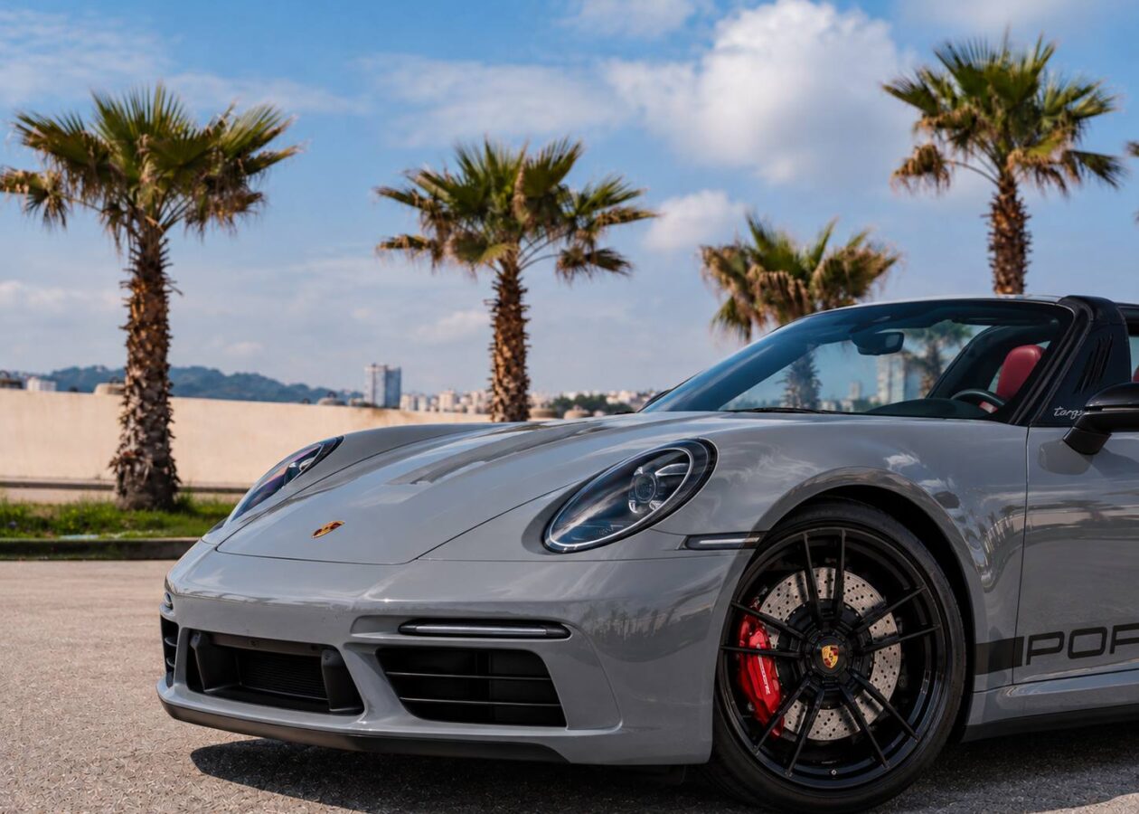 Porsche 911 Targa GTS в аренду в Сочи